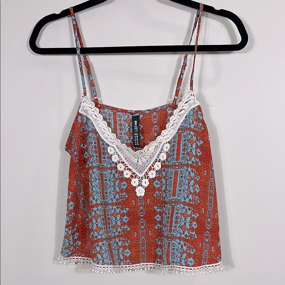 Design Lab Lord Taylor Boho Crochet Aztec Beach Cropped Camisole Women Medium